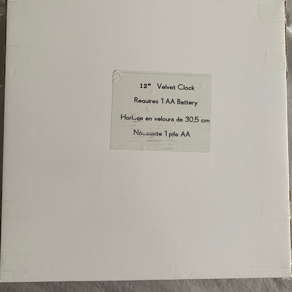 Velvet clock - Picture 2 of 2